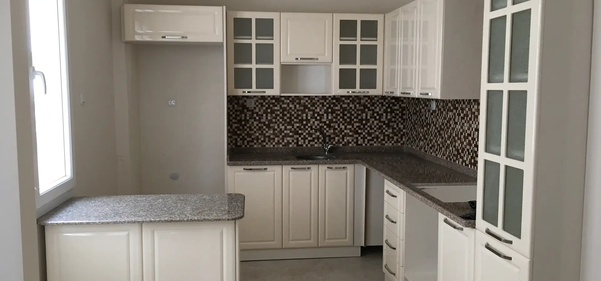 Sultanbeyli Tadilatcı